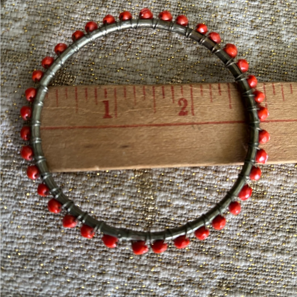 Bracelets - Picture 8 of 9